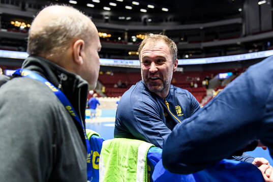 Head coach Michael Apelgren of Sweden