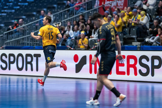 Hampus Wanne of Sweden celebrates