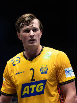 Jonathan Carlsbogård of Sweden