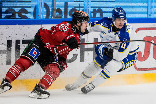 Örebros David Quenneville och Leksands Martin Karlsson