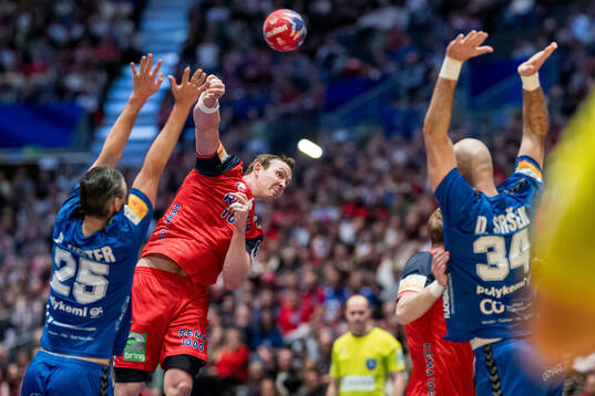 Sander Sagosen of Norway