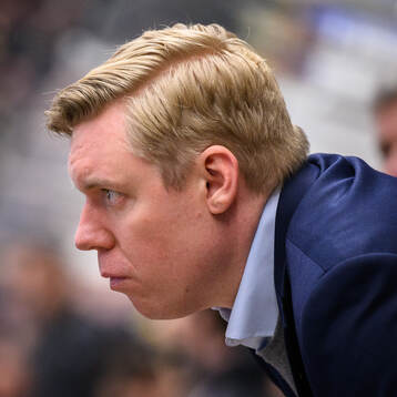 HV71s tränare Anton Blomqvist
