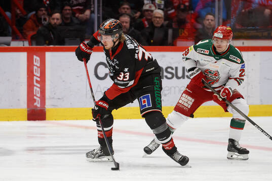 Örebros Christopher Mastomäki och Modos Mikkel Aagaard