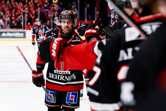 Örebros Ludvig Larsson jublar