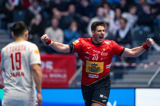 Abel Serdio Guntin of Spain celebrates