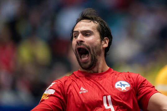 Erwin Feuchtmann of Chile celebrates