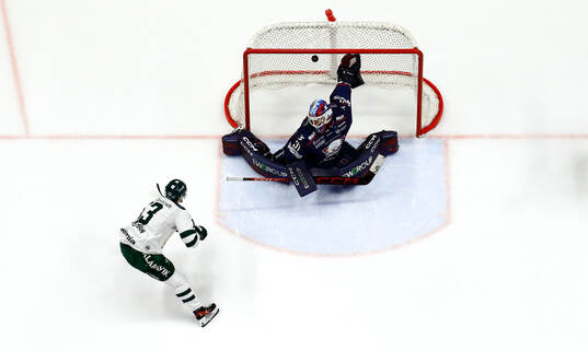 Bläddra bland fler bilder av Ishockey, SHL, Linköping - Färjestad