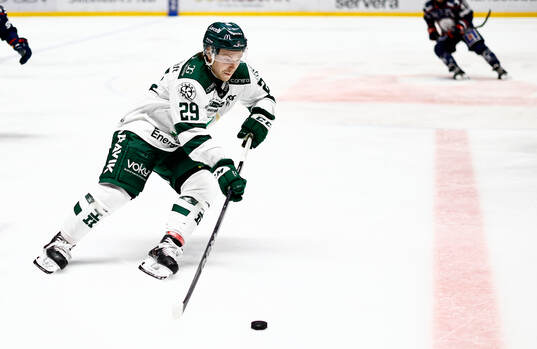 Färjestads Oskar Steen