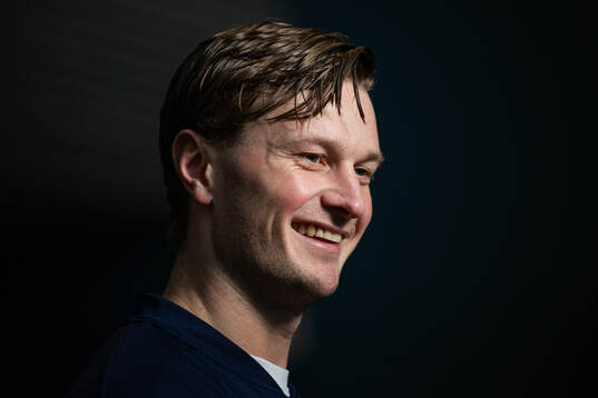 Jonathan Carlsbogård of the Swedish national handball team