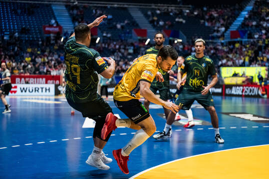 Jean-Pierra Dupox of Brazil and Sebastian Karlsson of Sweden