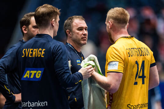 Head coach Michael Apelgren and Jim Gottfridsson of Sweden