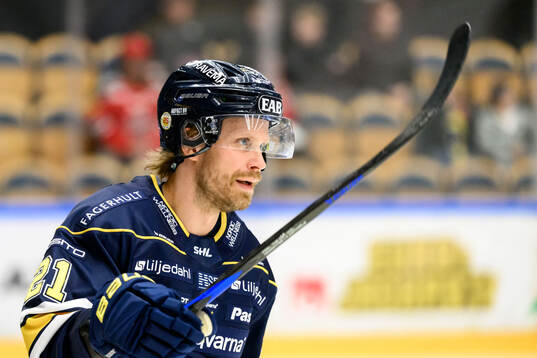 HV71s Mattias Tedenby