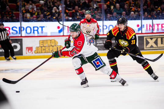 Frölundas Isac Born och Brynäs Oskar Lindblom