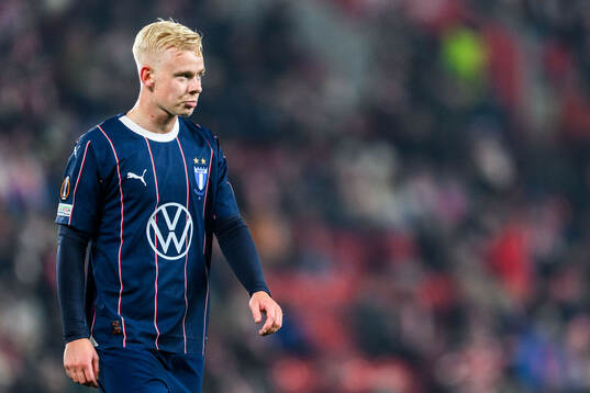 Otto Rosengren of Malmö FF looks dejected