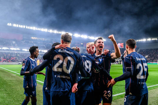 Bläddra bland fler bilder av Football, Europa League, Slavia Prag - Malmö FF