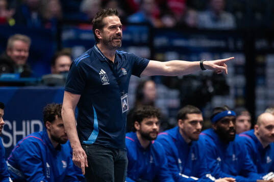 Head coach Guillaume Gille of France