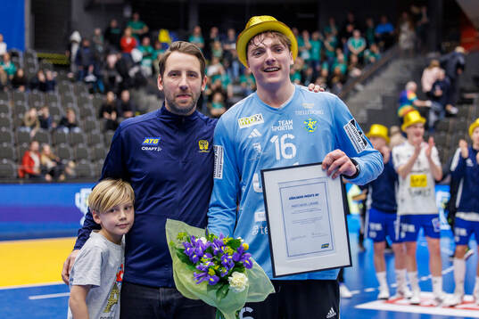 Ystad IFs målvakt Erik Hvenfelt får pris som bästa