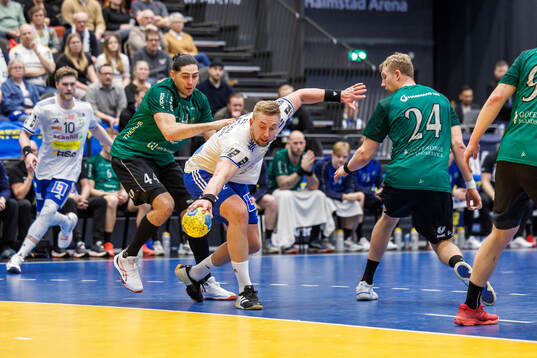 Önnereds Mishels Liaba och Ystad IFs Anton Månsson