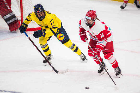 Sofie Lundin of Sweden and Nicoline Söndergaard Jensen of