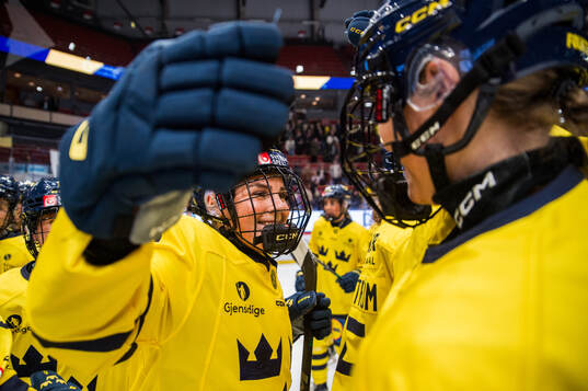 Lova Blom of Sweden celebrates