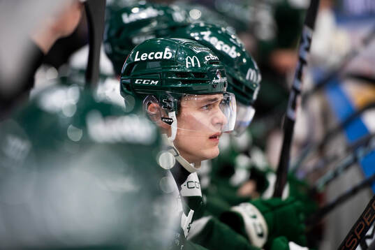 Färjestads Lucas Forsell deppar