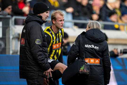 Häckens Harry Hilvenius har ont