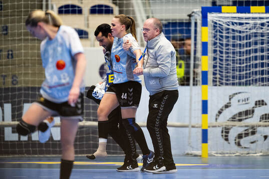 H65 Höörs Wilma Pettersson har ont