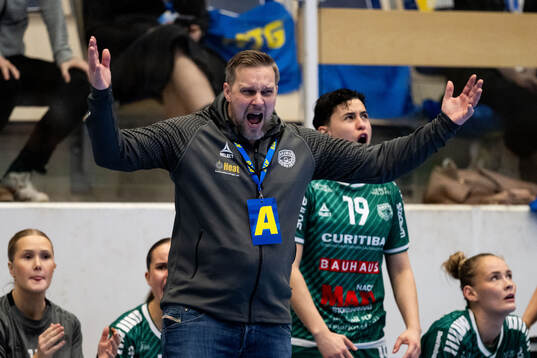 Skurus tränare Magnus Oscarsson Söder reagerar