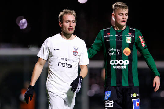 FC Stockholms Villiam Dahlström och Varbergs Edvin Tellgren
