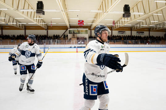 Sundsvalls Leon Häggström jublar