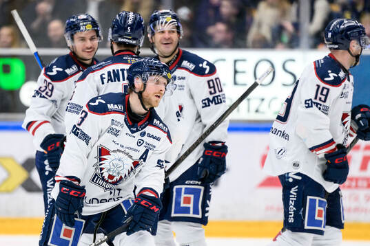 Linköpings Linus Hultström jublar