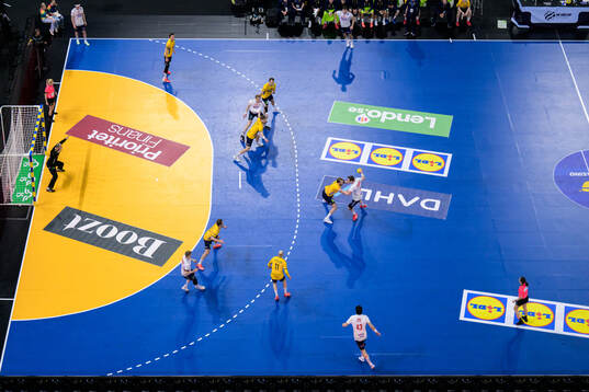 Max Darj of Sweden and Sander Sagosen of Norway