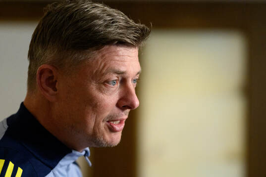 Head coach Jon Dahl Tomasson of the Swedish men's national