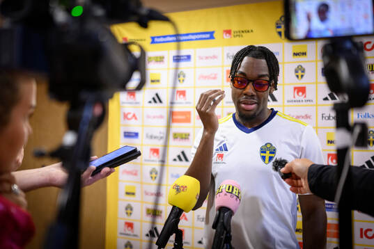 Anthony Elanga of the Swedish men's national football team