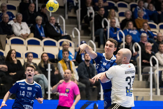Alingsås Oscar Gentzel och OV Helsingborgs Emil Andersson