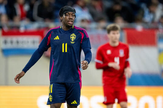 Anthony Elanga of Sweden