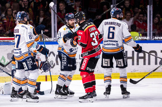 Växjös Brian Cooper och Luleås Albin Lundin
