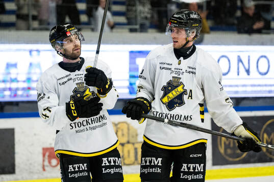 AIKs Eric Norin  och Alfred Barklund deppar