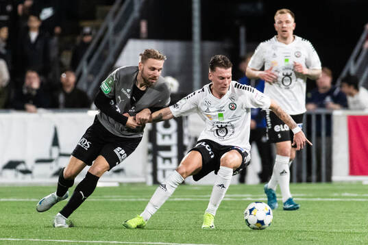 Västerås Jonathan Ring och Örebros Samuel Kroon