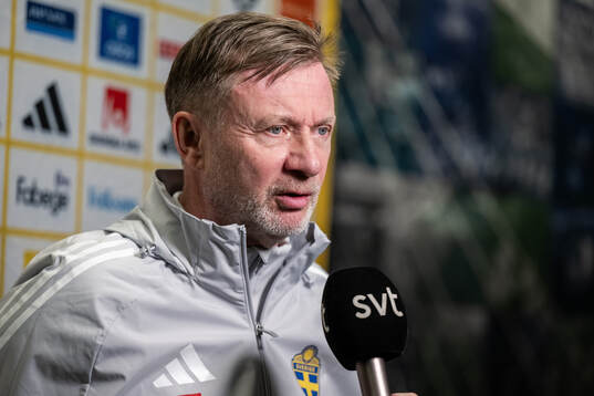 Head coach Peter Gerhardsson is interviewed