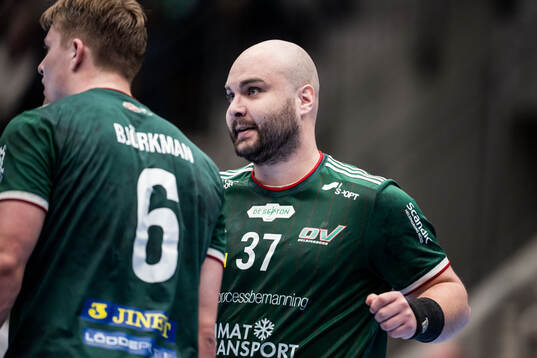 OV Helsingborgs Marcus Björkman och Emil Andersson jublar