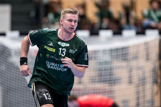 OV Helsingborgs Daniel Astrup Pedersen jublar