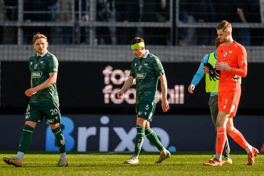 Halmstads Pawel Chrupalla , Pascal Gregor och målvakt Tim