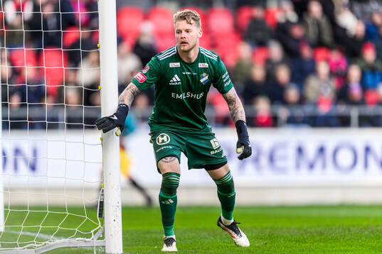 Östers målvakt Robin Wallinder