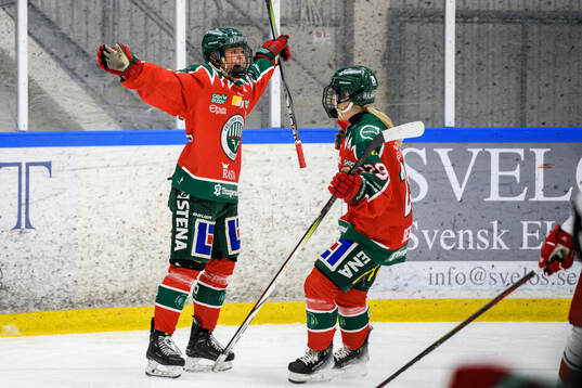 Frölundas Elicia Dunhäll jublar