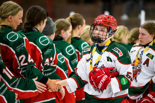 Modos Matilda Lindström deppar