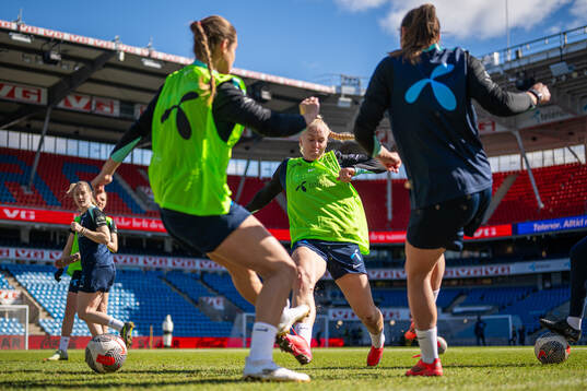 Maria Thorisdottir of the Norwegian women's national