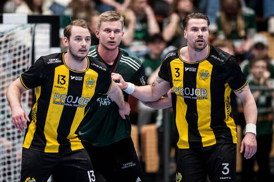Hammarbys Max Gugolz och OV Helsingborgs Daniel Astrup