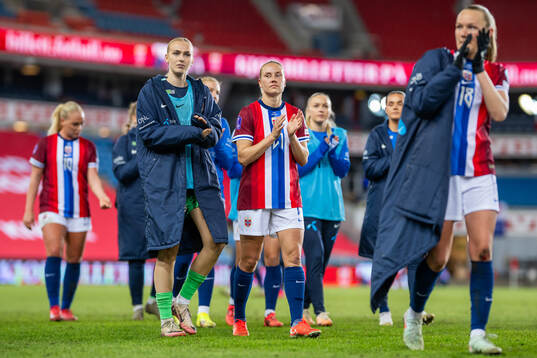 Goalkeeper Selma Panengstuen and Lisa Naalsund of Norway