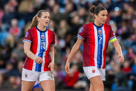 Elisabeth Terland and Ingrid Syrstad Engen of Norway